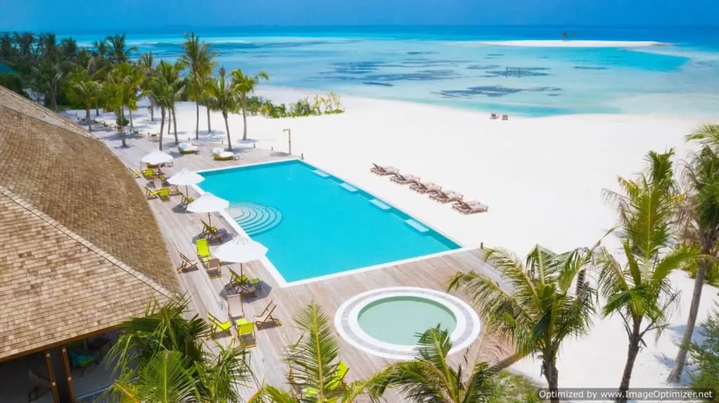 Innahura Maldives Resort - photo 10