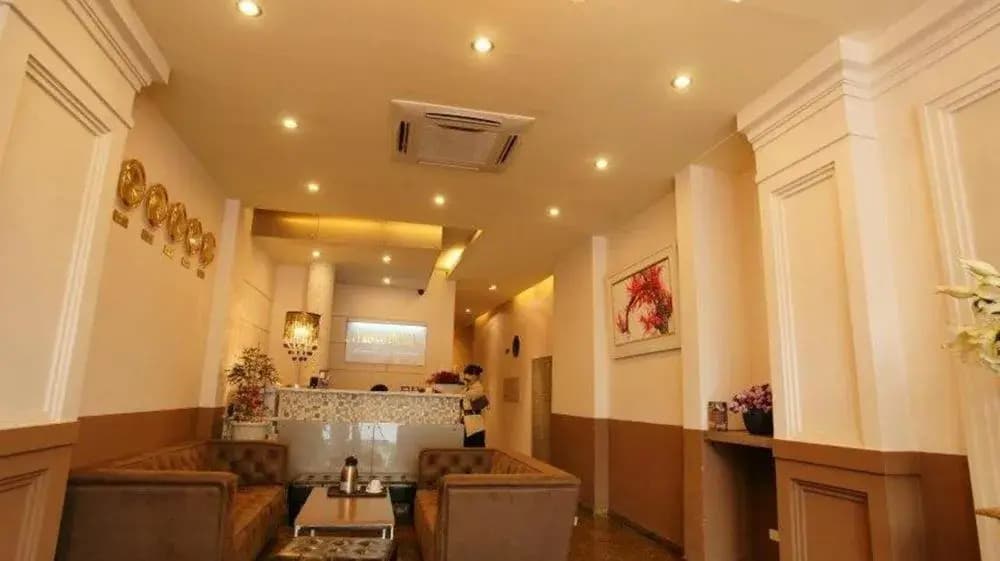 Venus Hotel - photo 13