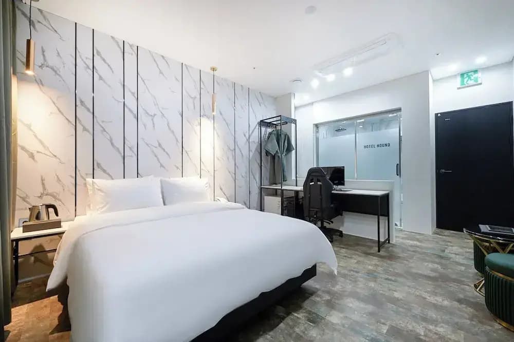 Hound Hotel - photo 7