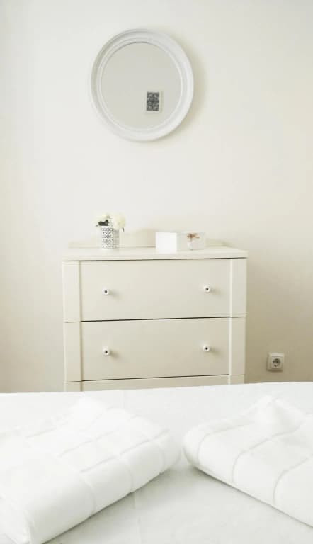 Keep Inn Touch - photo 1