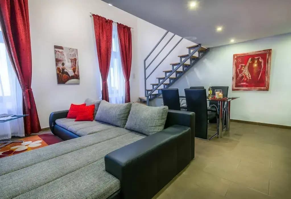 Holiday Budapest Superior Apartments - photo 4