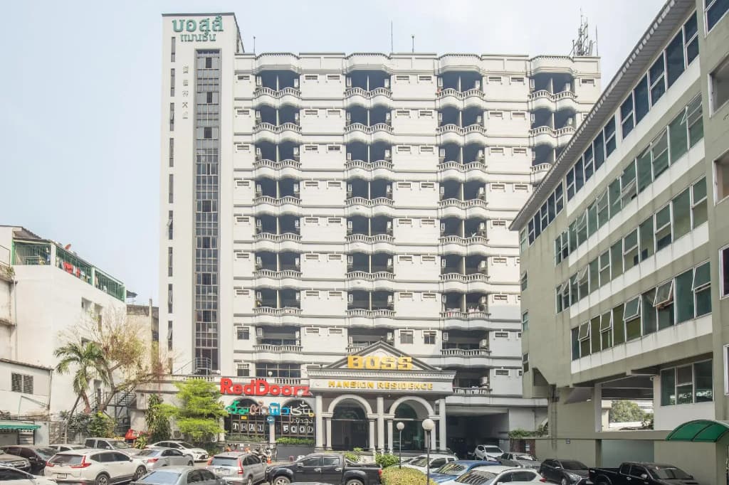 Boss Hotel - main photo