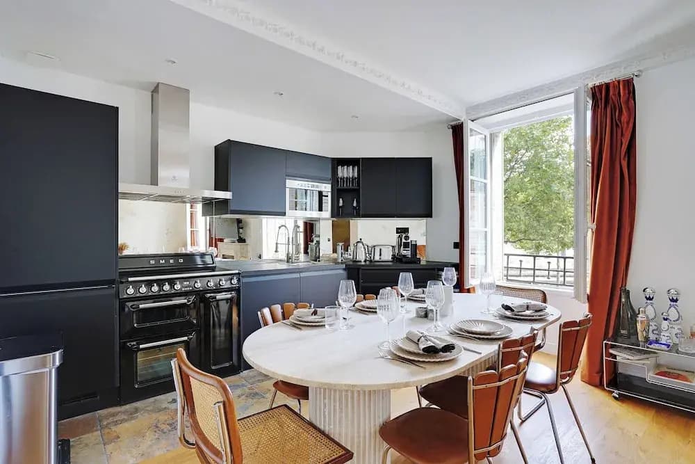 Chic 2BR Retreat for 4P- Heart of Invalides - photo 9