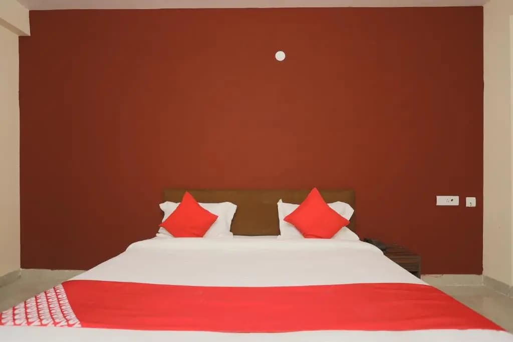 OYO 45288 Hotel 2 Yaars - photo 3