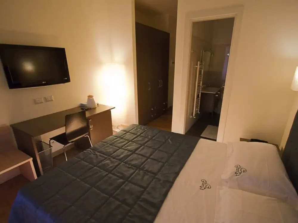 Rome Armony Suites - Classic Double - photo 4