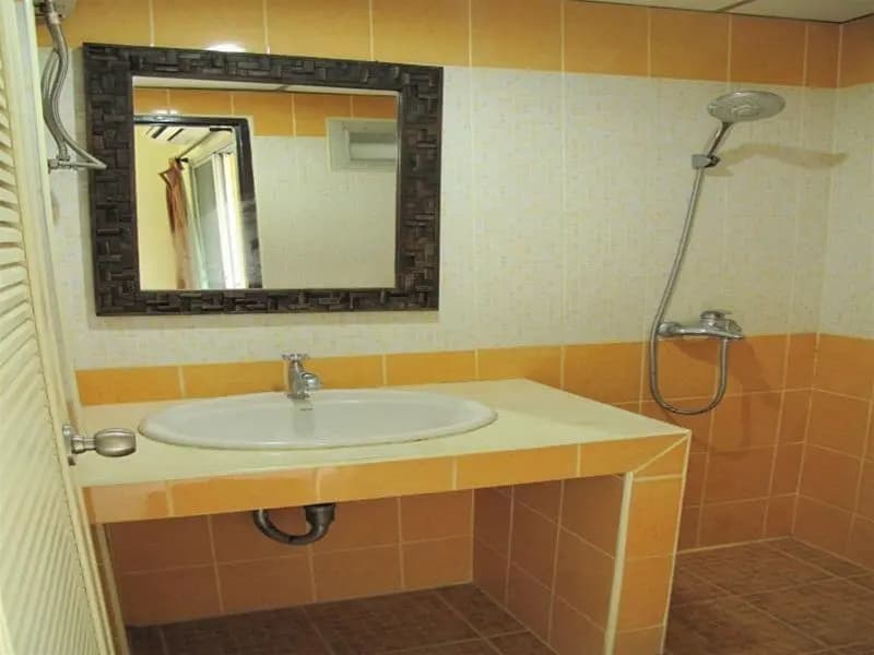Grand View Condominia - photo 8
