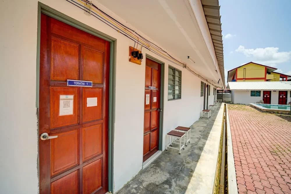 Capital O 90423 Teratai Chalet - photo 1