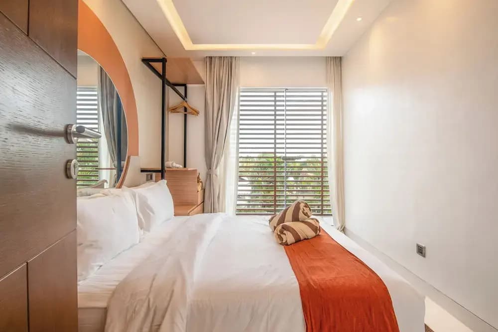 Luxurious 6 Br in Canggu 400m to Beach - photo 5