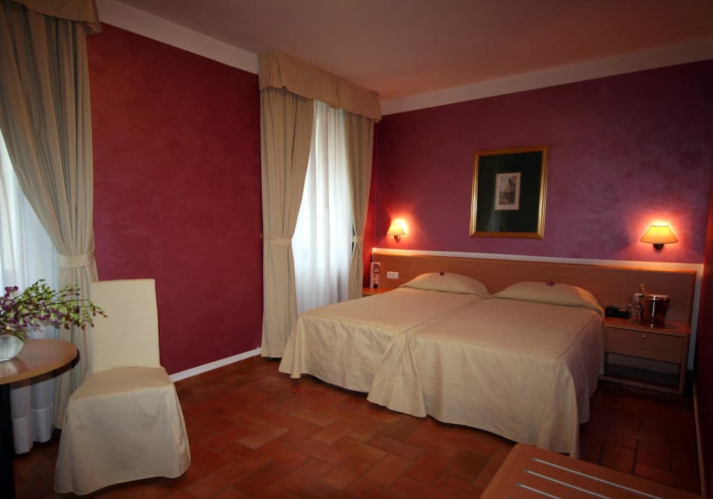 Hotel Roma Prague - photo 6