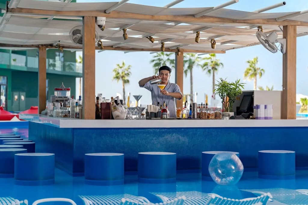 Hotel Voco Monaco Dubai by IHG -Adults Only Hotel - photo 35
