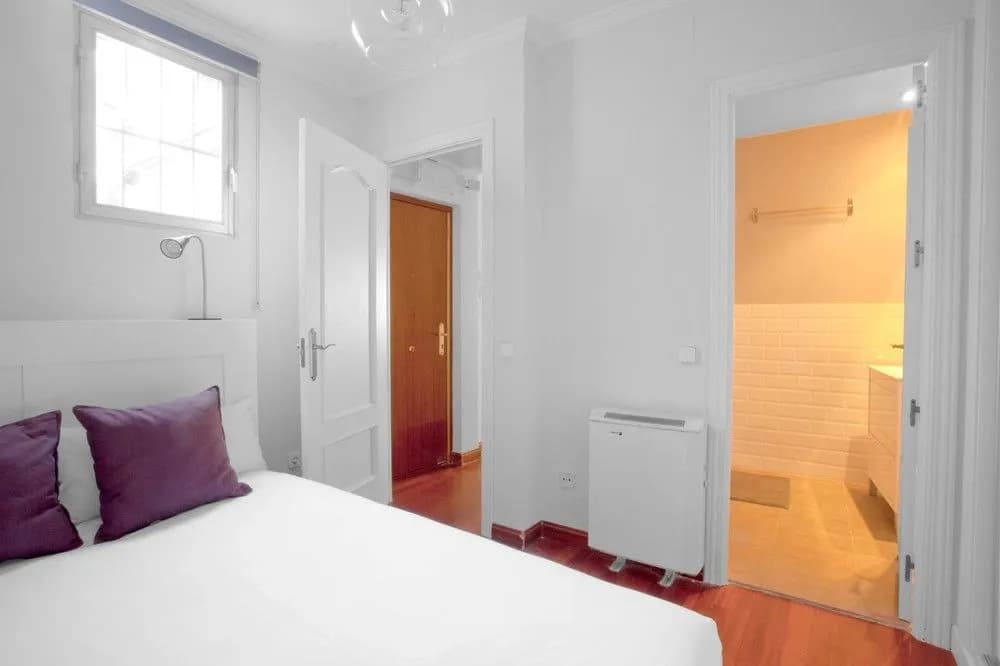 Chueca Barbieri City Center - photo 3