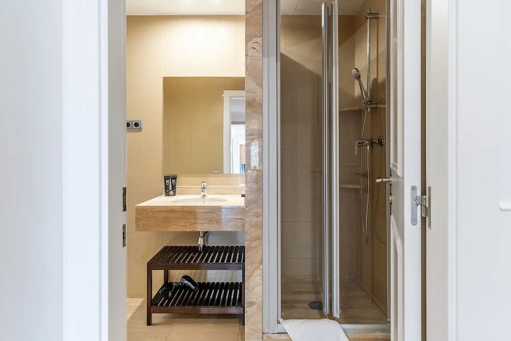 Enjoybcn Fira Apartment - photo 7