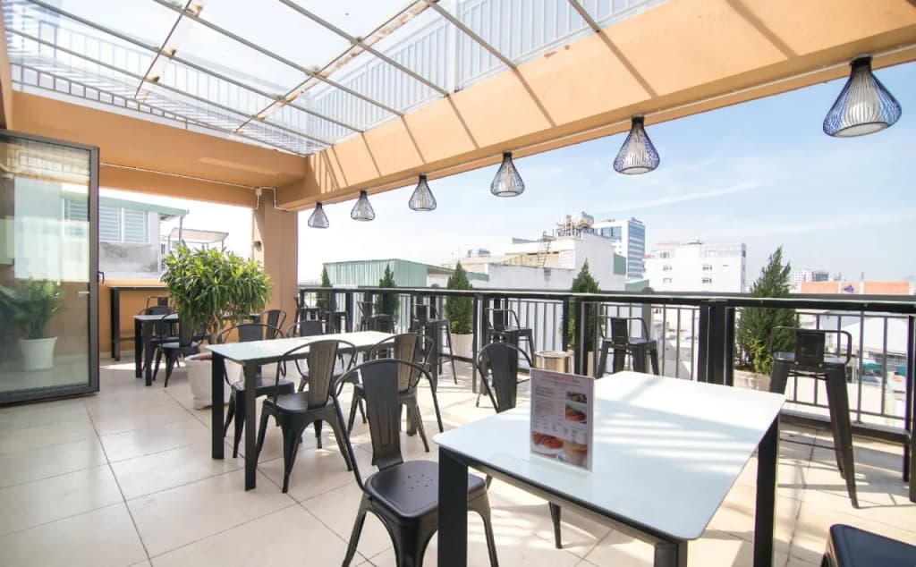 Cherry Hotel and Apartment - photo 17