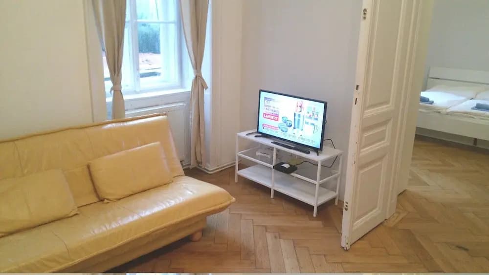Sobieski City Apartment 9 - photo 5
