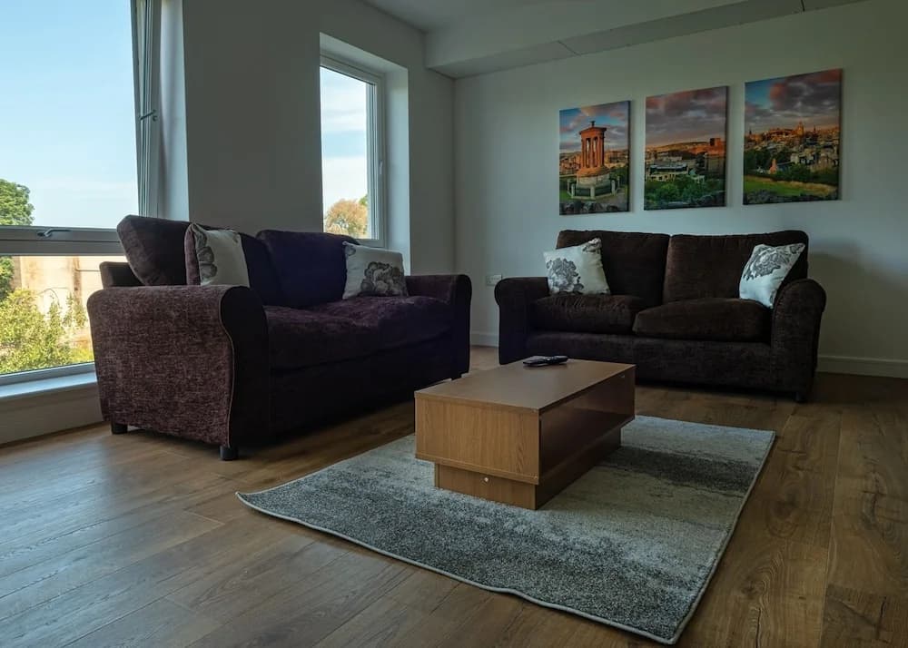Roomy Comfortable Apartment - photo 9