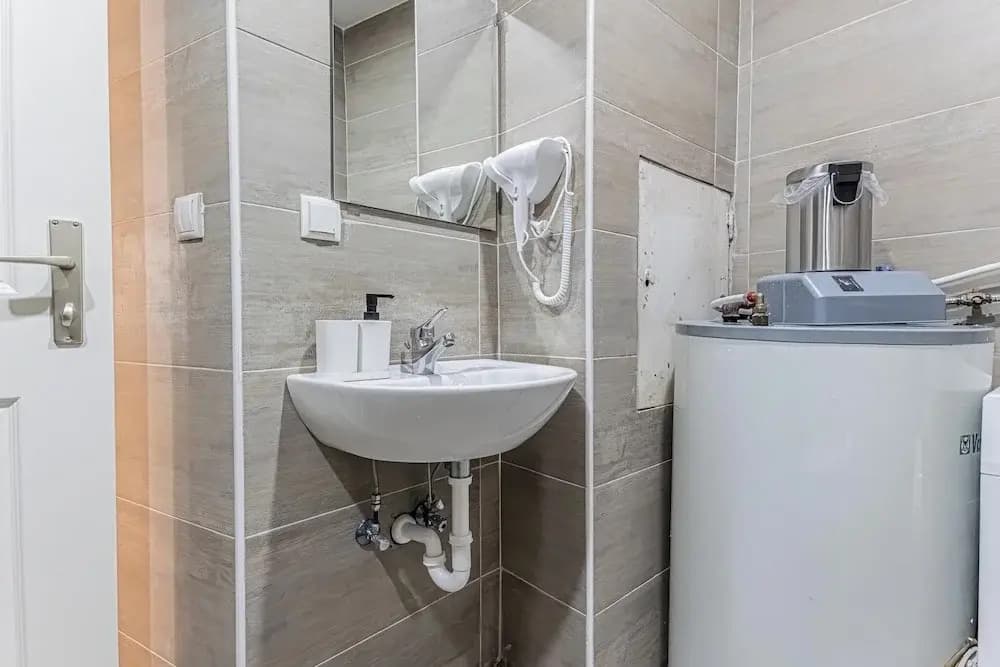 Comfy Studio Apartment Near Westbahnhof - photo 5