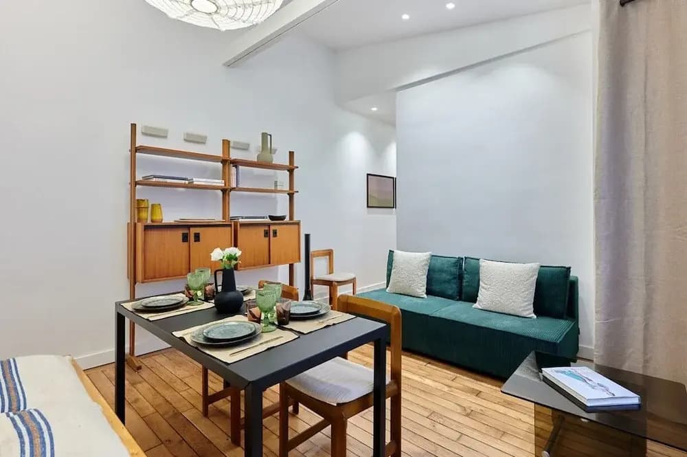 Charming & Modern Apartment Center of Paris - photo 12