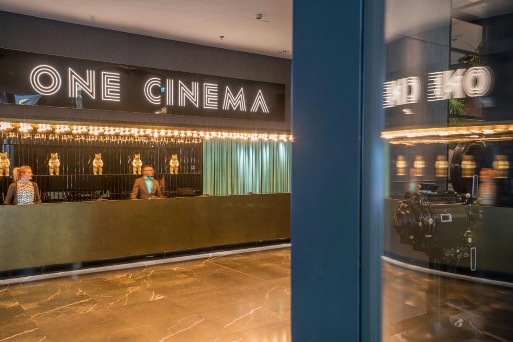 Motel One Berlin-Upper West - photo 17