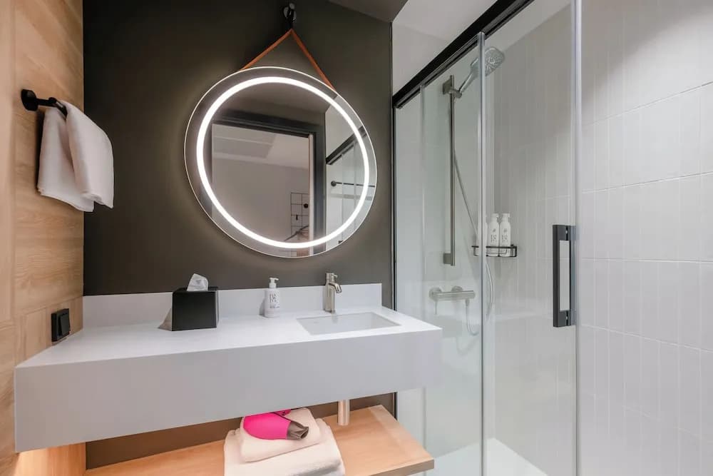 Moxy Budapest Downtown - photo 16