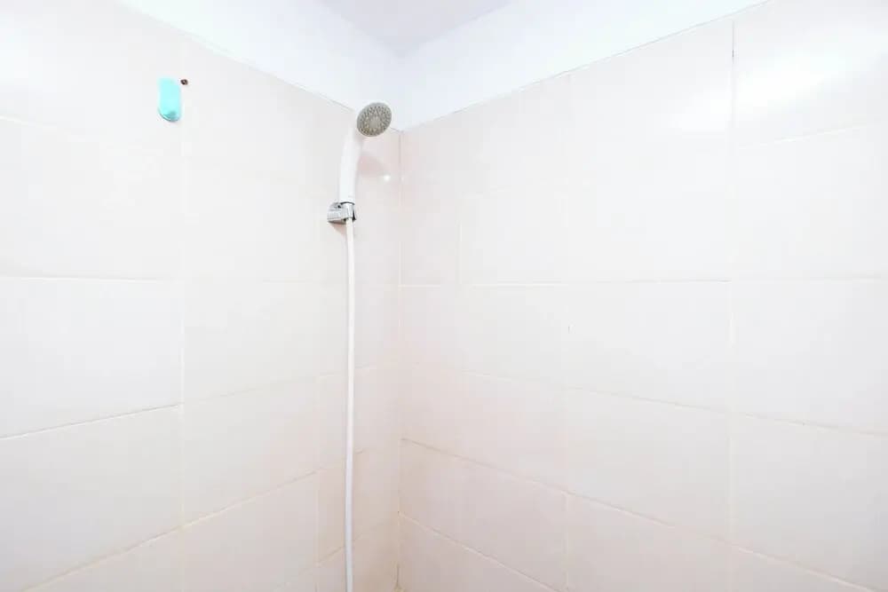 Simply Studio Room At Titanium Square Apartment - photo 6