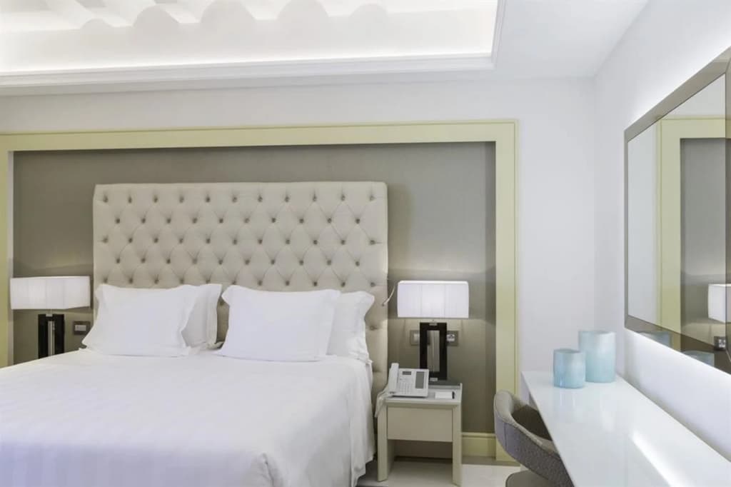 Aleph Rome Hotel, Curio Collection by Hilton - photo 2