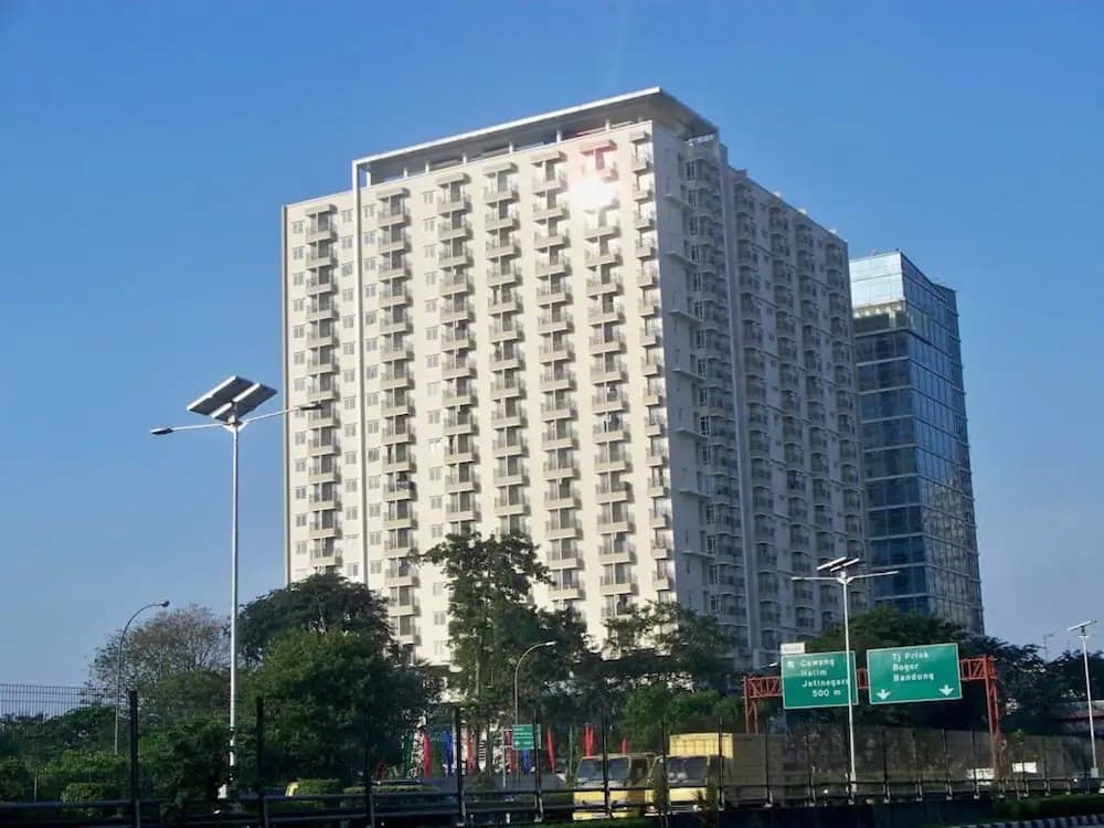Good Deal Studio at Signature Park Tebet Apartment - photo 10