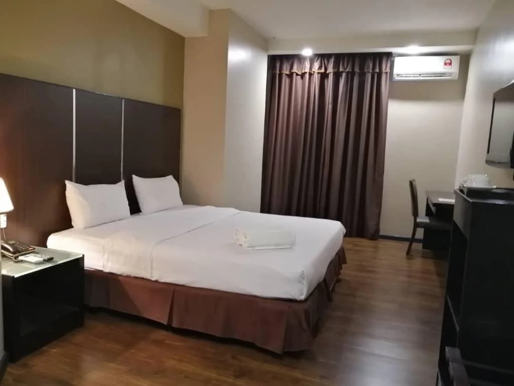 Hotel 17 - main photo
