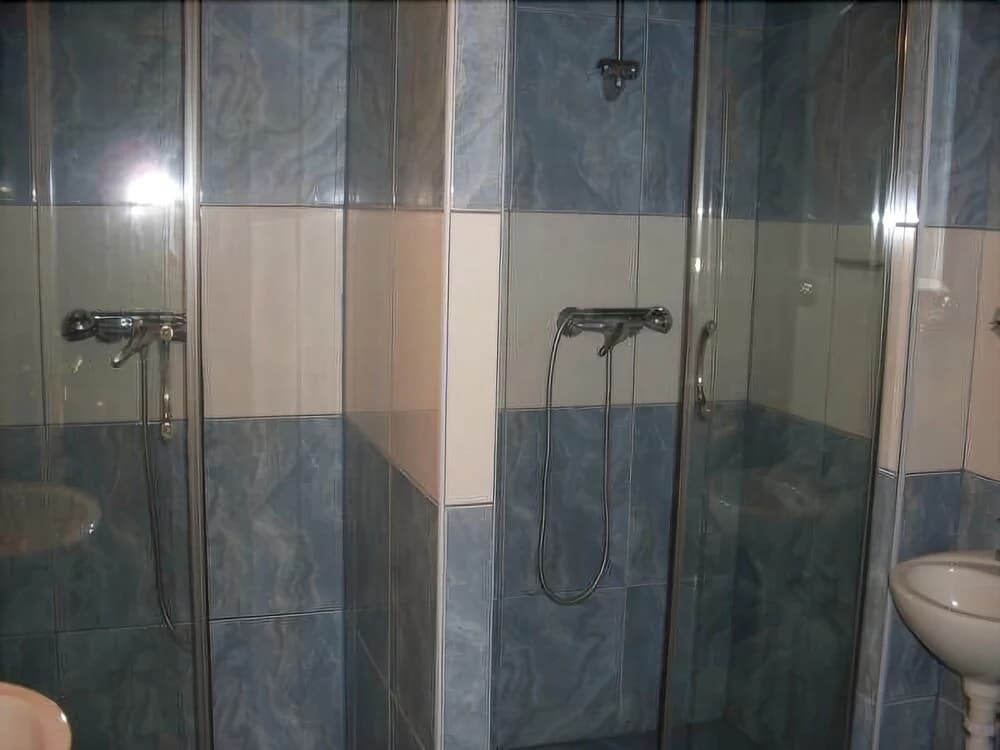Art Hostel Gallery - photo 7