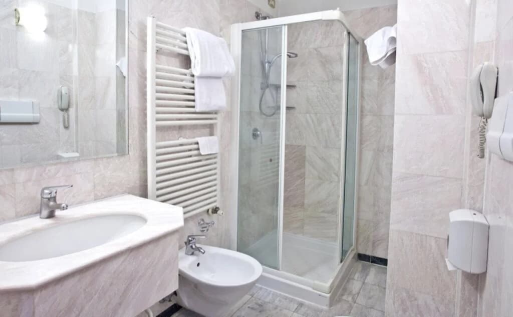 hotel mythos - photo 26