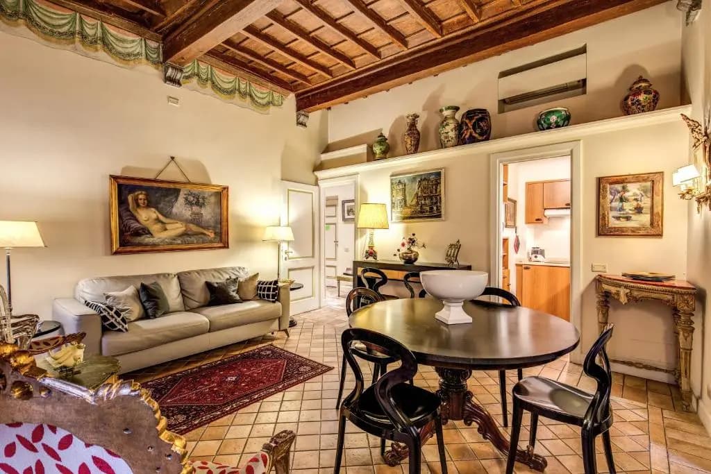 Sumptuous Residence by Piazza Navona - photo 16