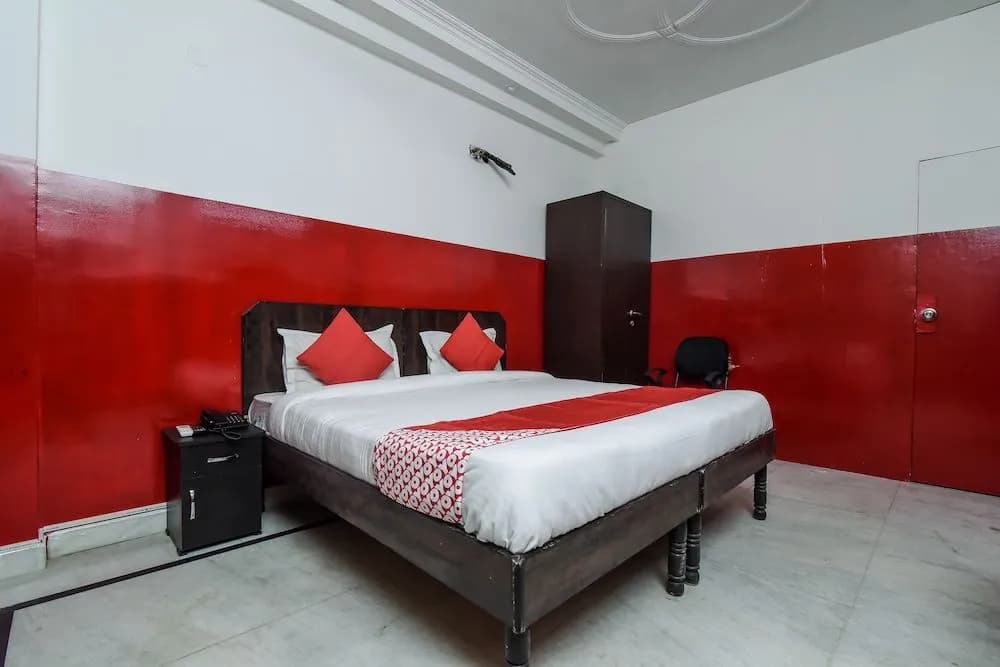 OYO 18434 Shiva Inn - photo 2
