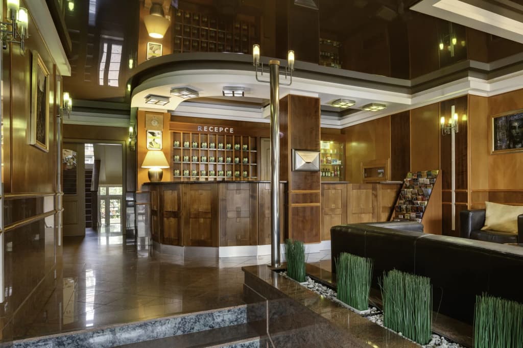 Hotel OYA - photo 2