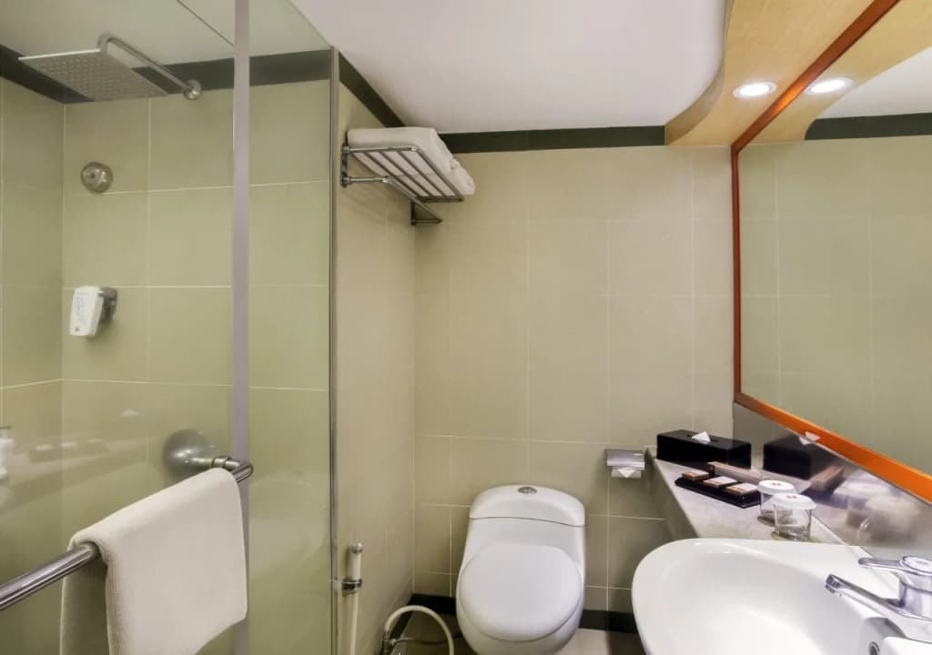 Tamarin Hotel Jakarta - photo 9