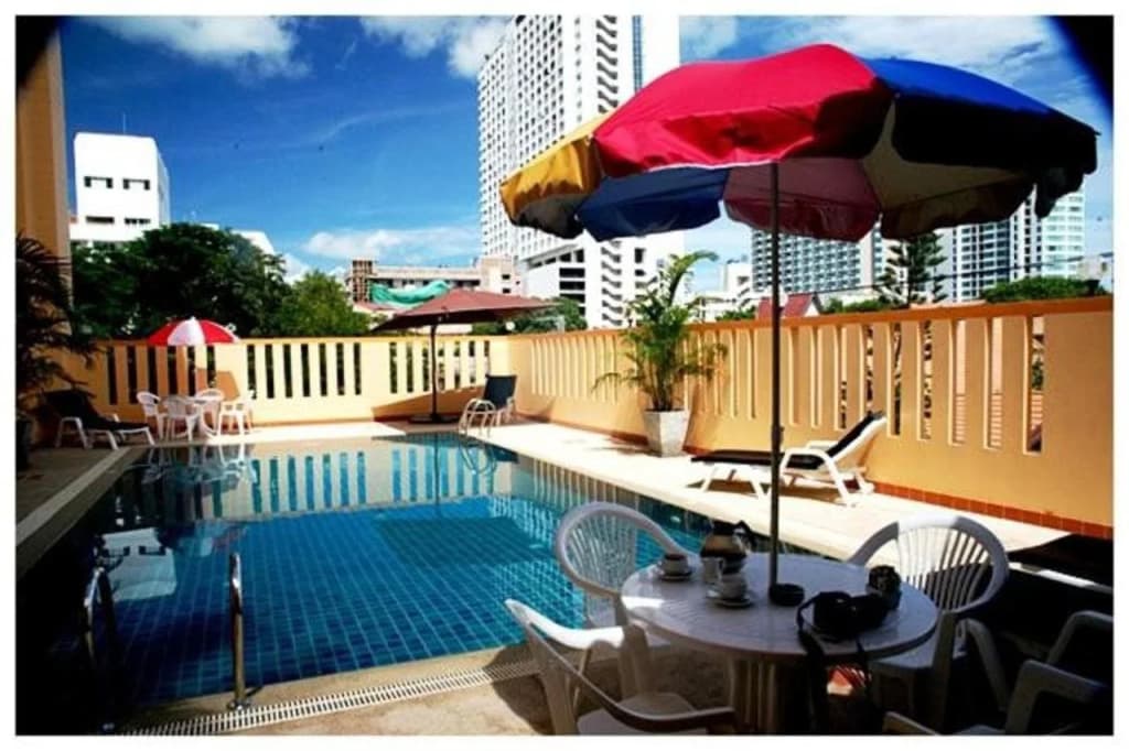 Soi 2 inn Pattaya - photo 8