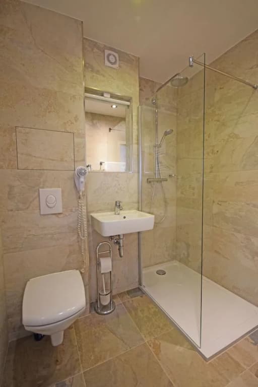 Apartment East Side - Pflugstrasse 4 - photo 4