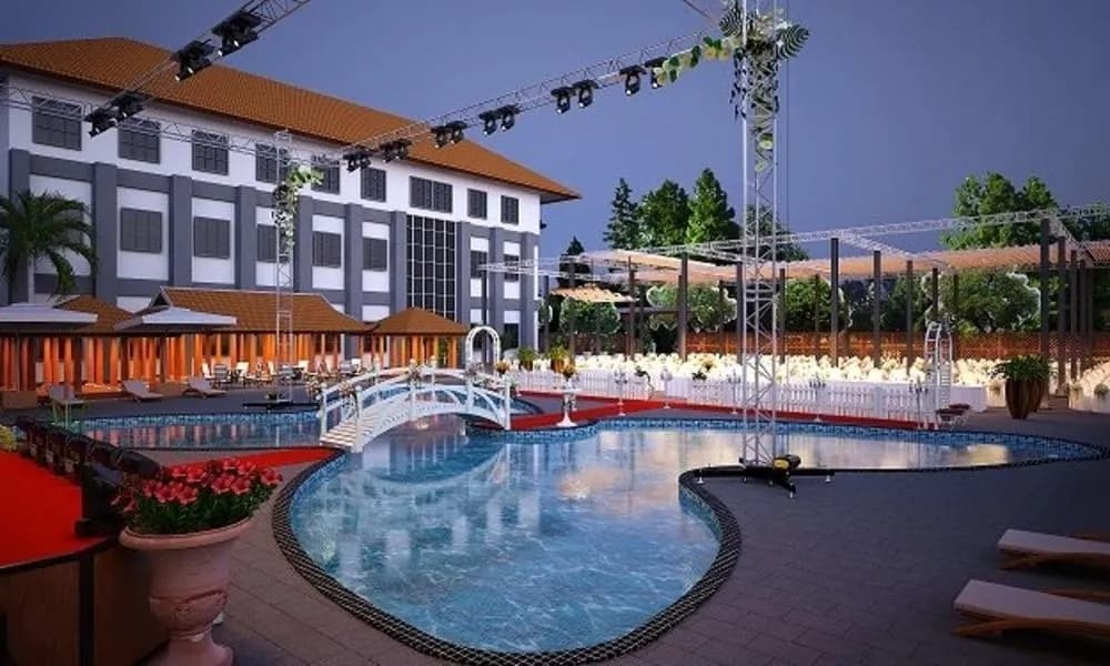Royce Hotel - photo 15
