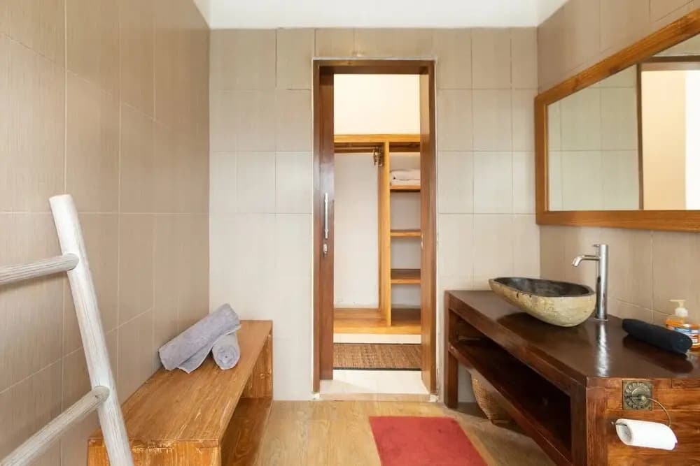 Ariana Villa - photo 17