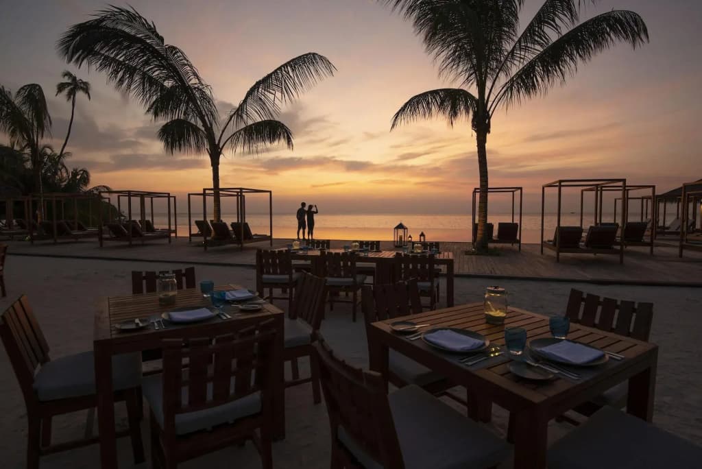 The Residence Maldives at Dhigurah Hotel - photo 24