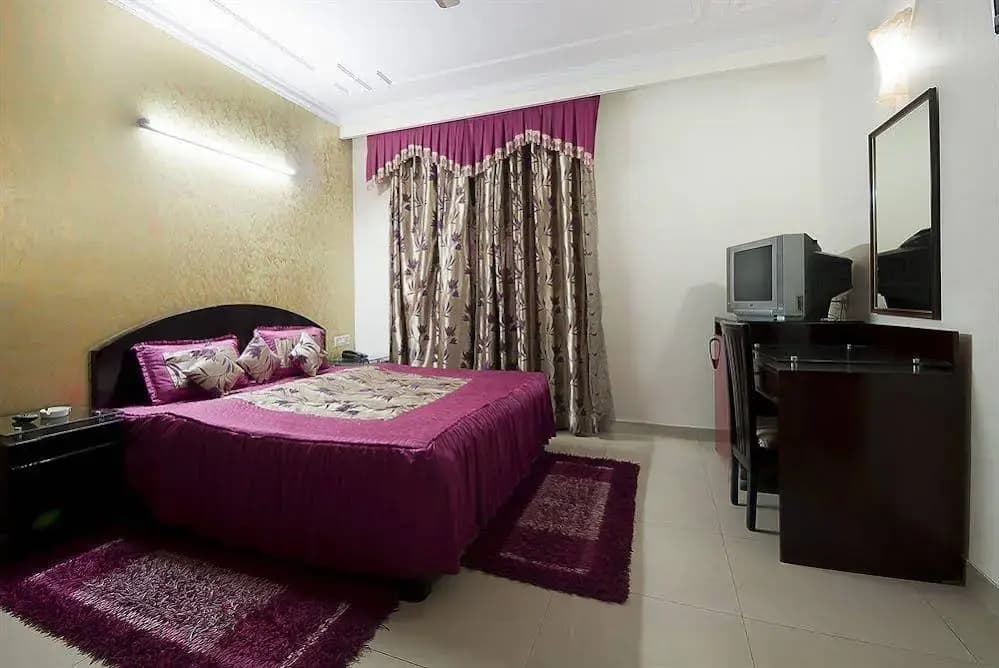 Hotel Ashoka International - photo 5