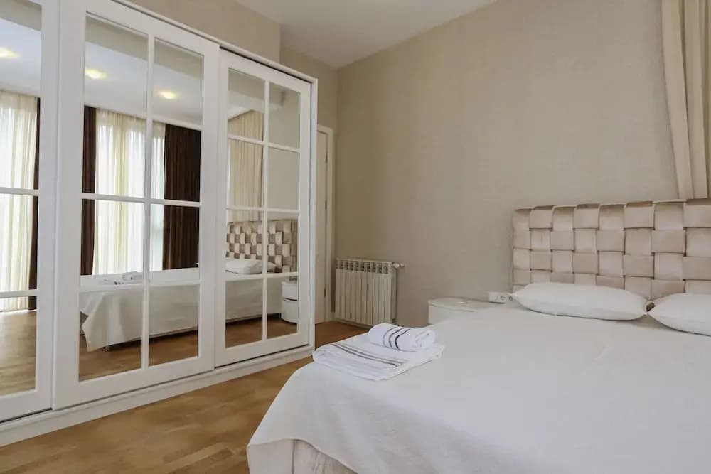 Hosthub - 2BR Super view Apartment - photo 18