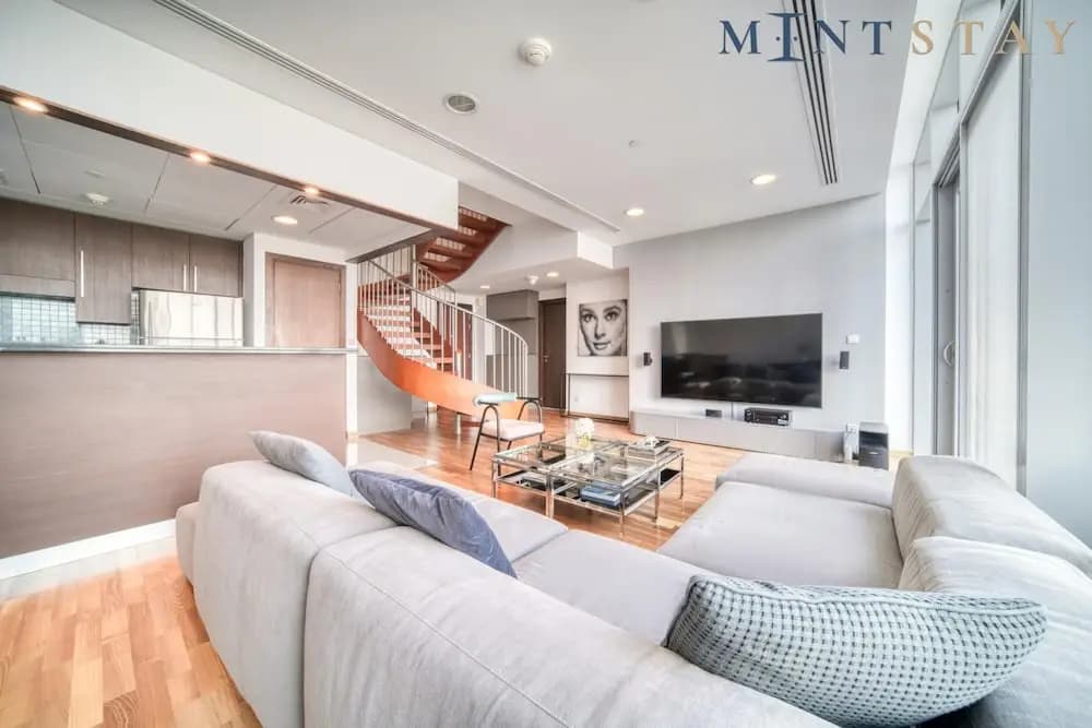 Prime Difc Duplex With Iconic Skyline Views - photo 16