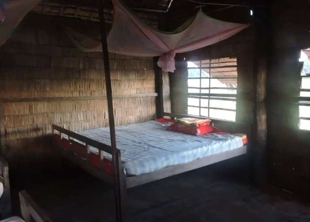 Real Homestay - photo 2