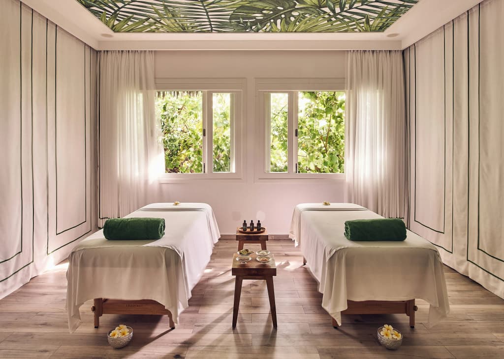 Finolhu, A Seaside Collection Resort, a Member of Design Hotels - photo 17