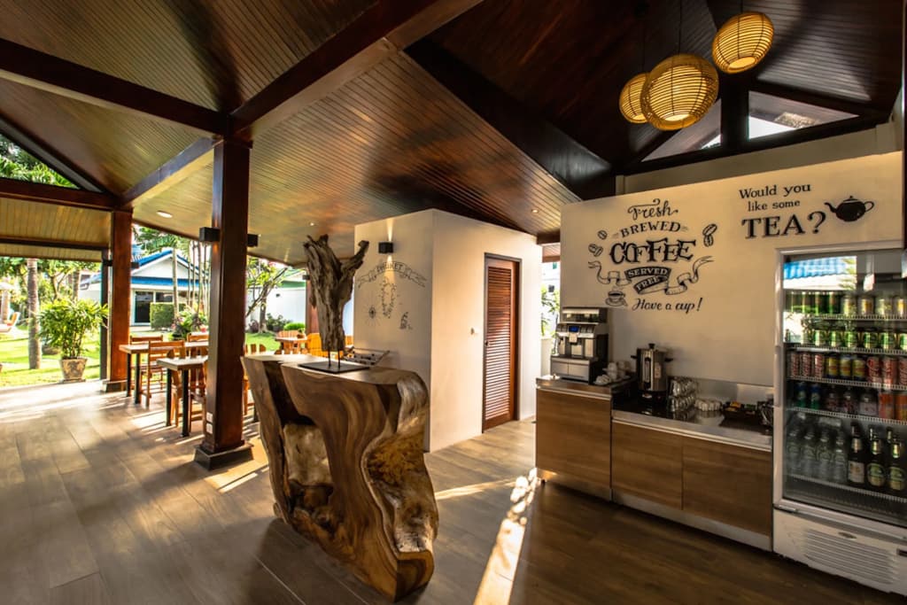 Phuket Airport Hotel - photo 11