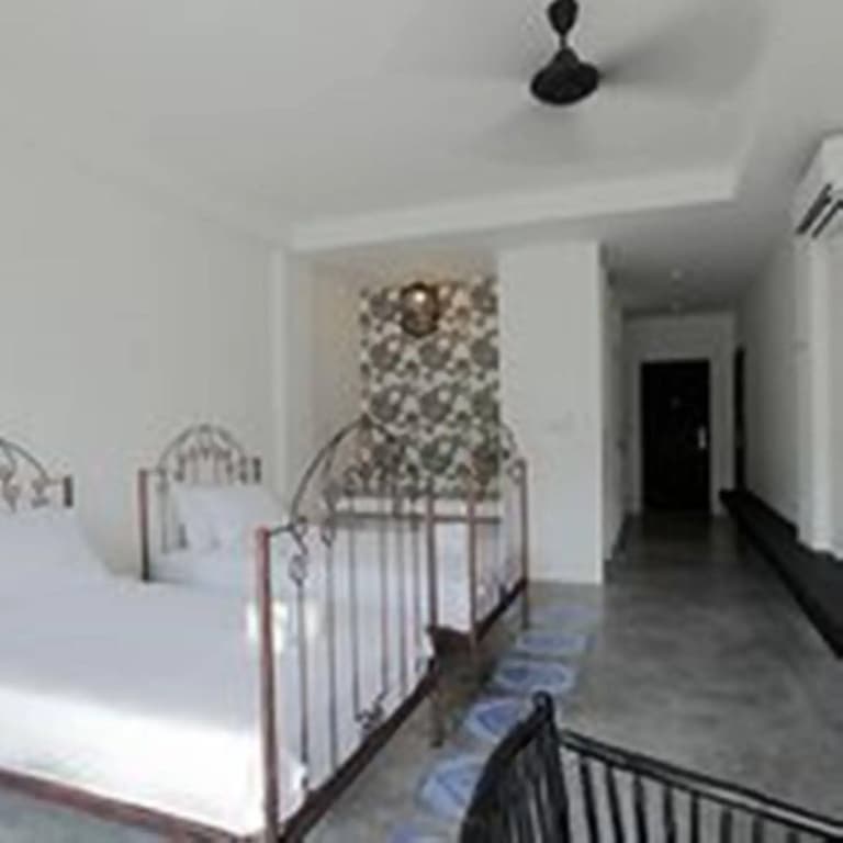 Surintra Boutique Resort - photo 4