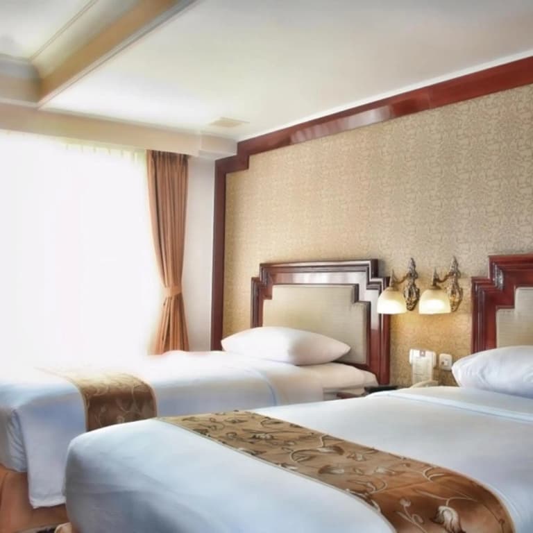 Golden Boutique Hotel Melawai - photo 30