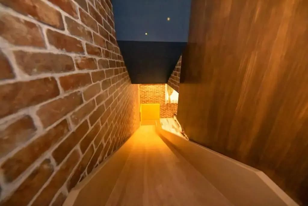 Holy House - photo 14