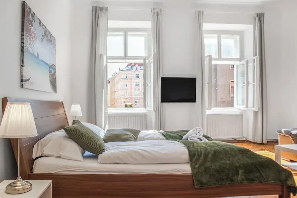 Spacious 2BR Apartment Long Stay Rennweg - photo 9