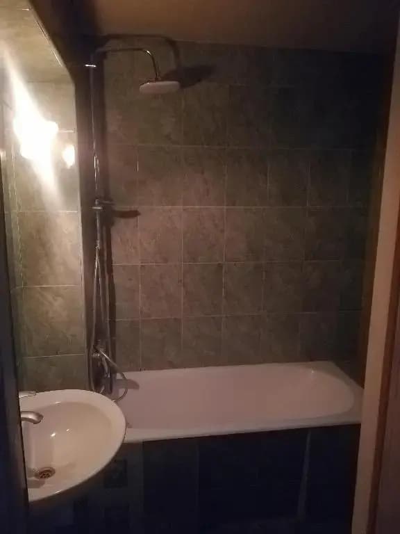 GG Guest House - photo 8