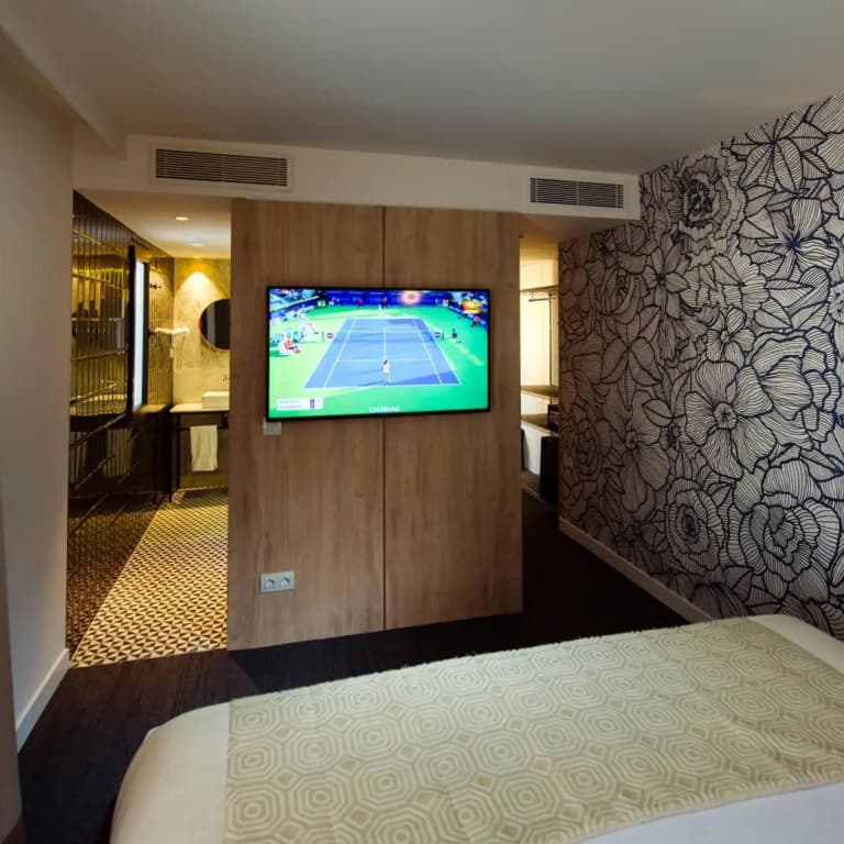 Hotel Mirador de Chamartin - photo 31